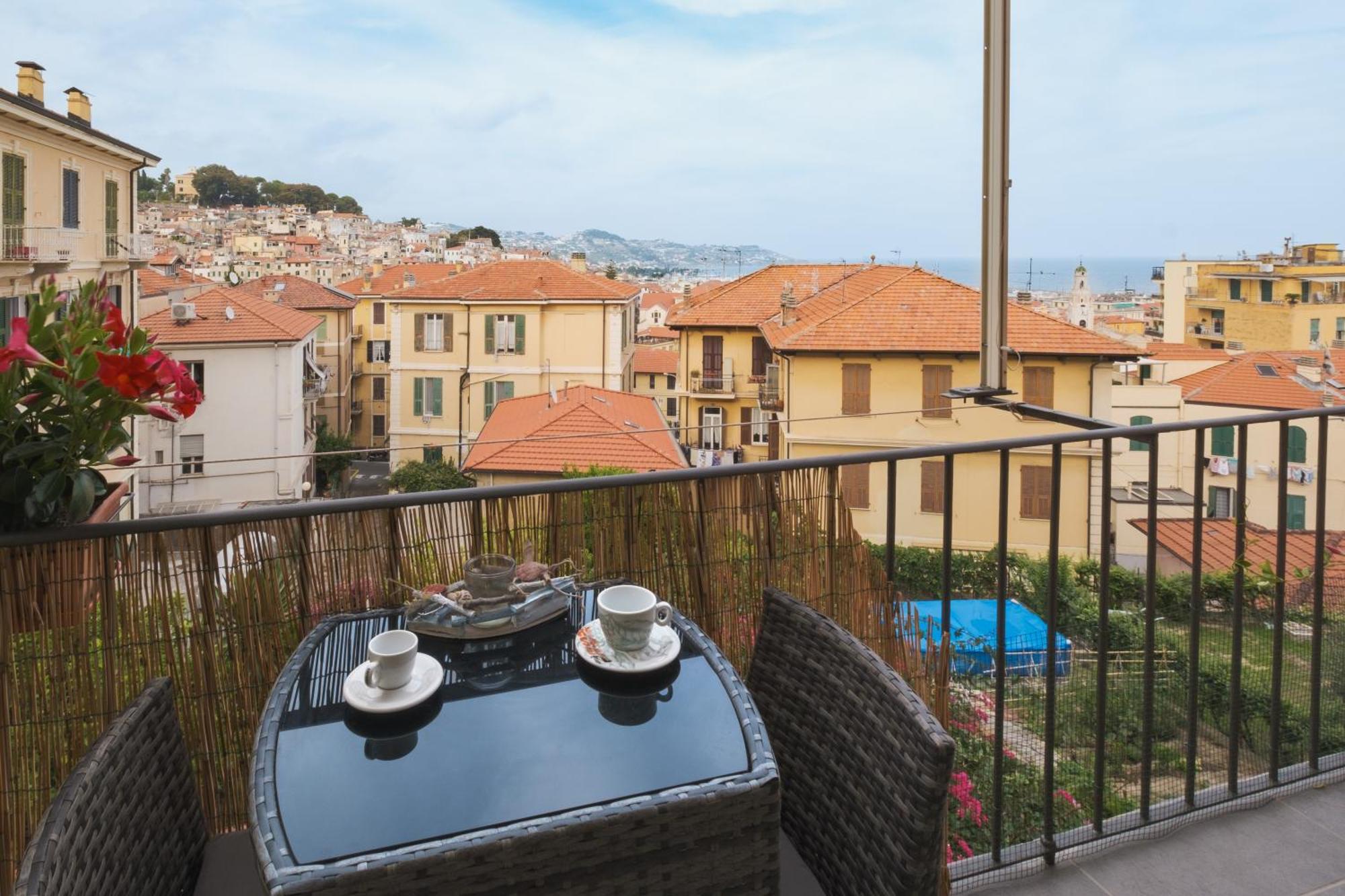 Matty'S Home - Center - Sea View - Free Parking - Strategic Area Sanremo Exterior photo